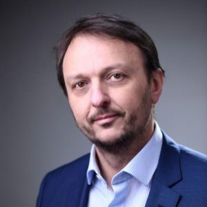 Dr. Koshi_Virtyt headshot